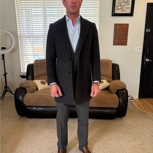 Vicenza Int Men's Overcoat